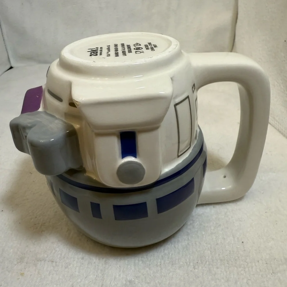 You R2 Cute" R2-D2 Zak Coffee Mug - Picture 2 of 6